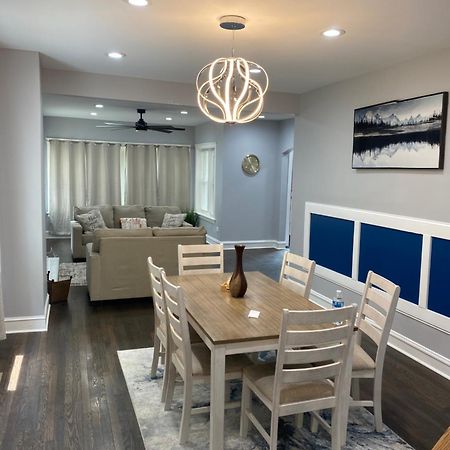 Charming 5 Bedrooms 2 Bathrooms Chicago Zewnętrze zdjęcie